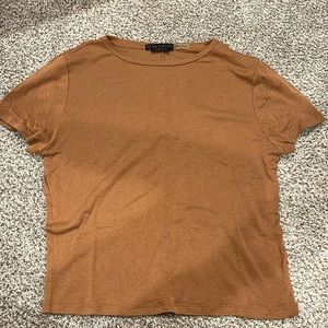 Alice + Olivia Cindy Classic Cropped Tee, Size L, Camel (Brown)